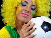 内马尔回归赛场，战术调整首场状态亮眼，TL观众沸腾！