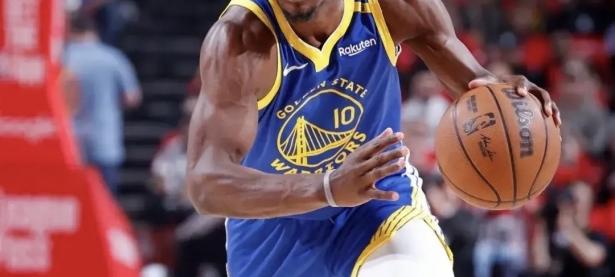 巴特勒迎来十赛季高光表现，西班牙队球迷沸腾！的简单介绍